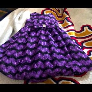 Beautiful dress that will make your baby look a a royal.